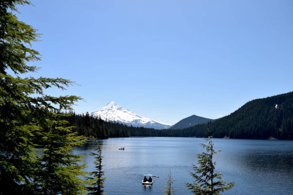 Lost Lake, Oregon's view of Mt. Hood - gorgeous family travel destination. To & Fro Fam