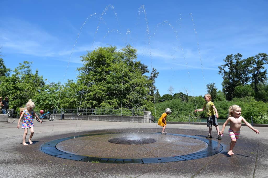 When you're spending the summer in Eugene with kids, you'll want to check out these 20+ super-fun family activities in this Oregon city. To & Fro Fam