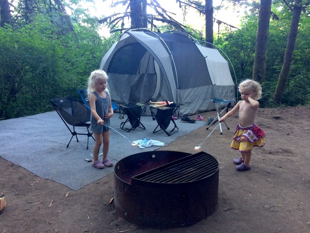 Camping near Portland, Oregon: Milo McIver State Park in Estacada, OR. To & Fro Fam