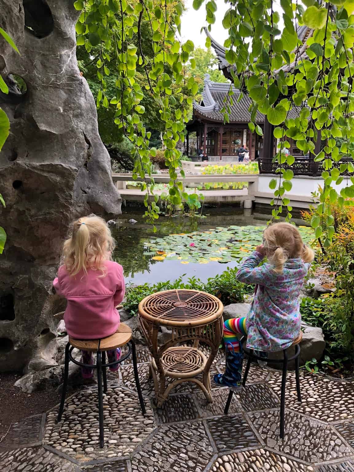 Visiting Lan Su Chinese Garden with kids in downtown Portland isn't crazy; it's brilliant. This hidden gem in Portland is a peaceful (and family friendly!) refuge in the heart of Portland. To & Fro Fam