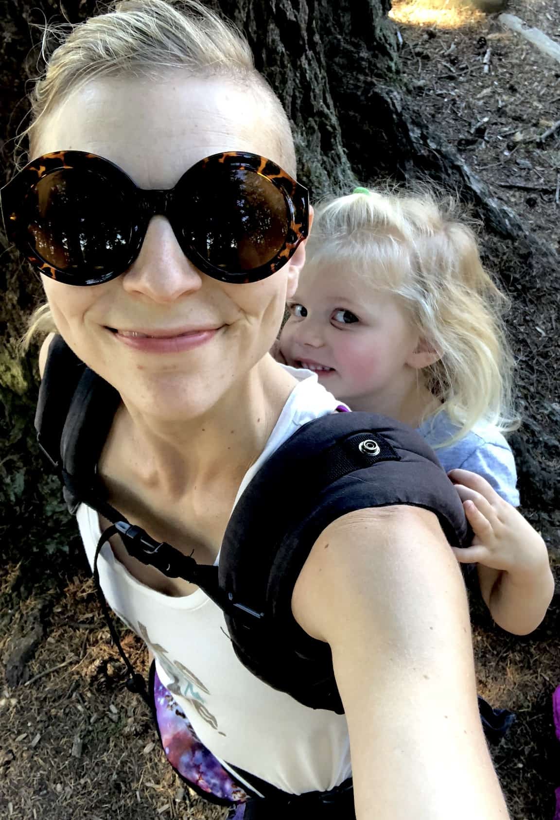 Are you babywearing (or even wearing your toddler in a baby carrier)? Then you need this amazing mom accessory, which made my life SO MUCH EASIER. Click to read all about it! To & Fro Fam