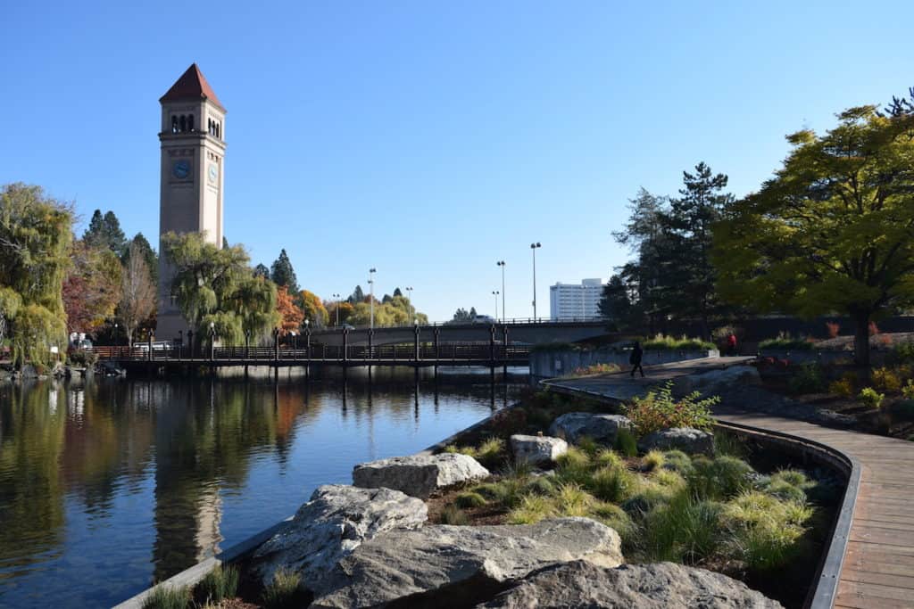 What to do in Spokane with kids: A half-day itinerary in Riverfront Park, including a walk along the river. Washington family travel // To & Fro Fam