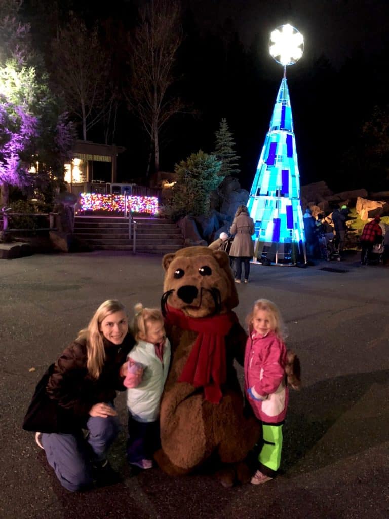 Looking for Portland holiday events? Going to the Portland ZooLights with kids at the Oregon Zoo is an unforgettable nighttime family activity! To & Fro Fam