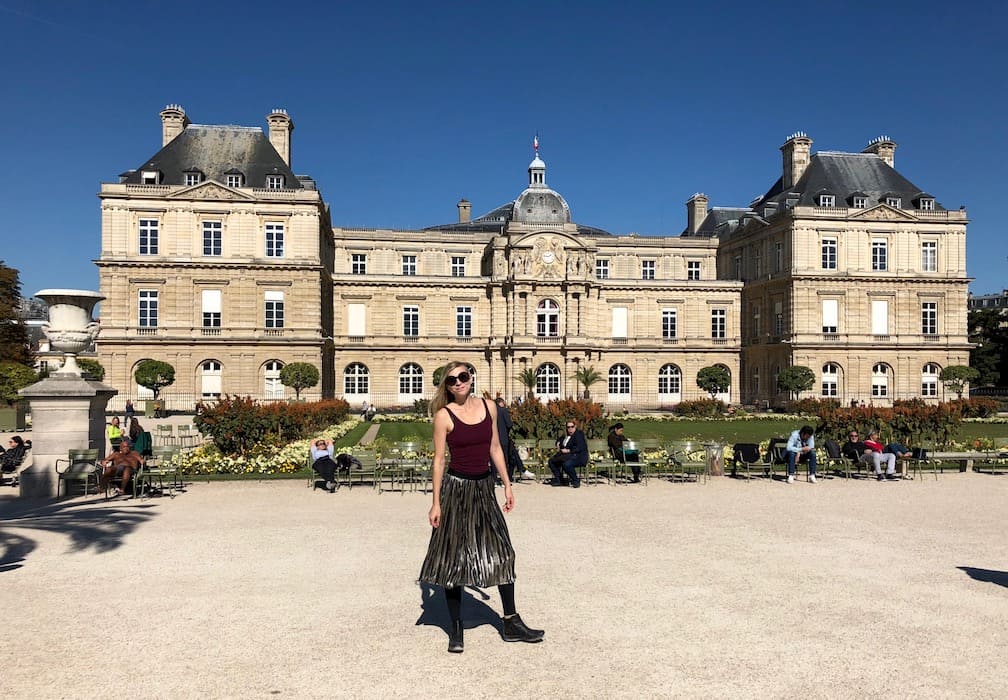 Wondering what to do in Paris? These 5 activities in Paris, France (including the Jardin du Luxembourg) attract tourists but are 100% worth a visit. To & Fro Fam