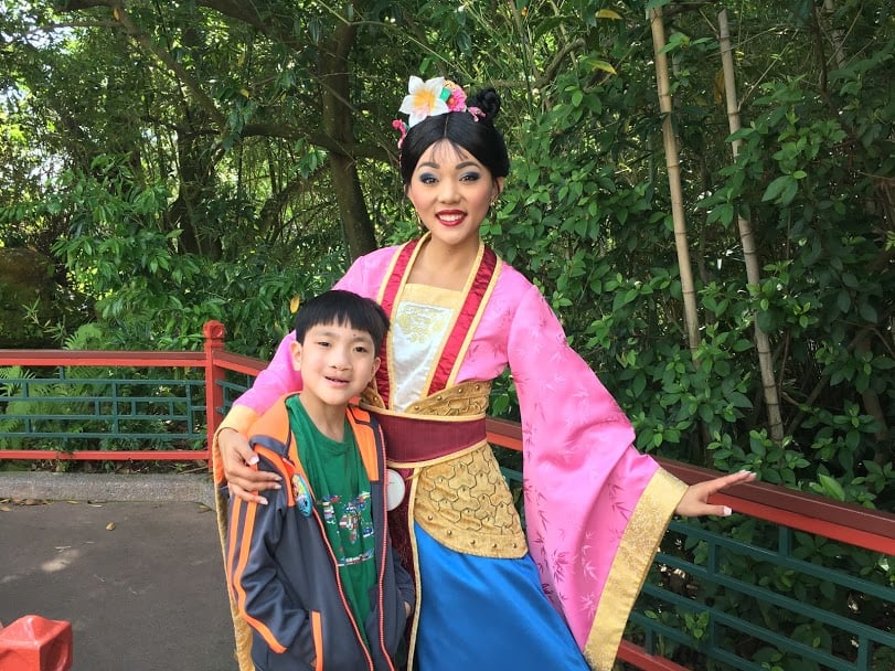 Plan the best family vacation to Disney by avoiding these common mistakes / To & Fro Fam