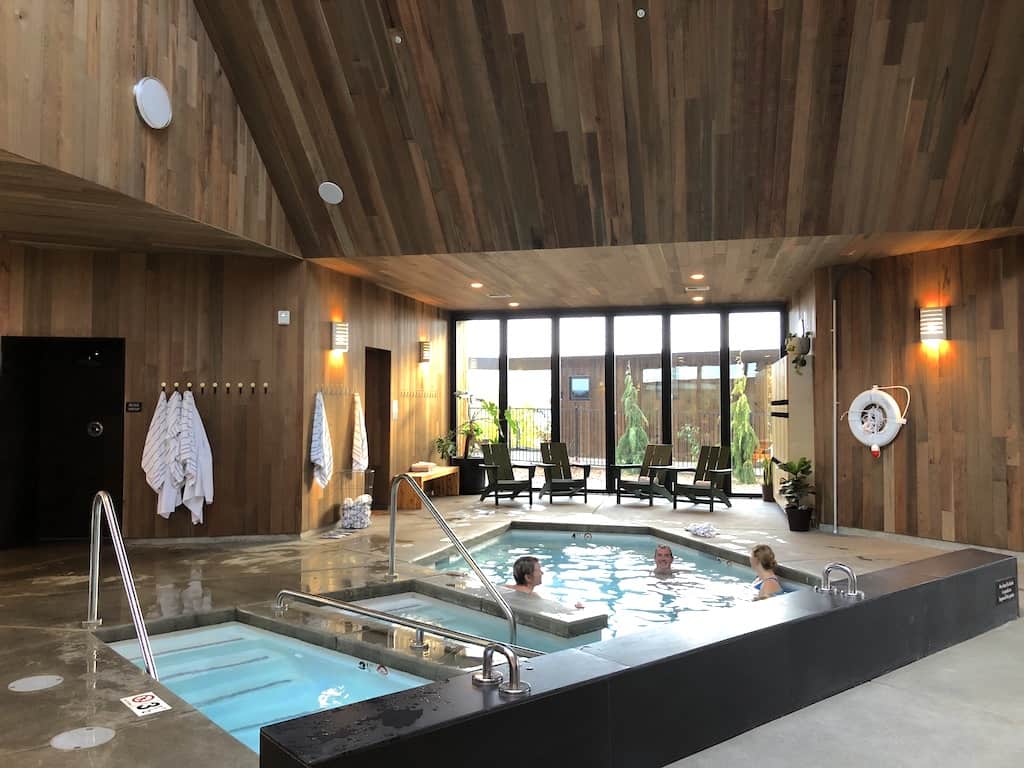 Things to do in White Salmon, WA and Hood River, OR: Visit the hot tub and sauna at the Society Hotel in Bingen. They offer a day pass for visitors not staying at this Bingen, WA hotel. To & Fro Fam
