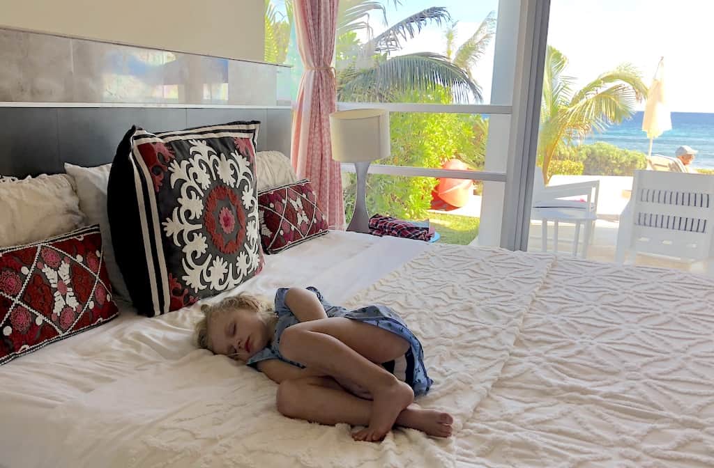 Kids naps on vacation: Smart tips, and how to keep the whole family healthy when you travel. To & Fro FAm