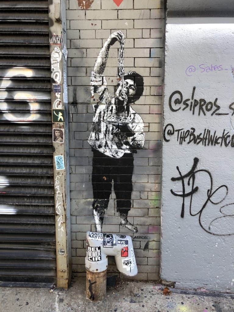 Where to find street art in Bushwick, Brooklyn: Graffiti in NYC / To & Fro Fam