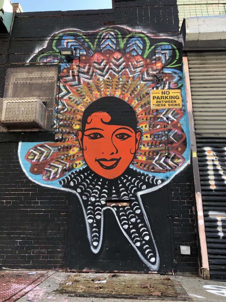 Bushwick street art and graffiti: Brooklyn, New York's coolest neighborhood / To & Fro Fam