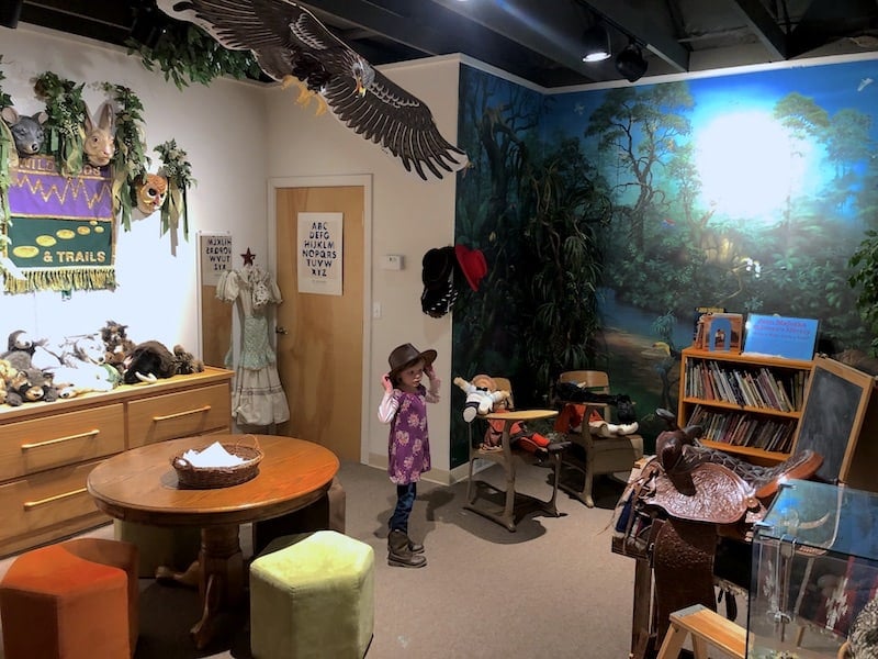 Lincoln City, Oregon with kids: The children's play area in the Lincoln City Historical Museum is one of the best (and free!) play areas on the Oregon Coast for kids. To & Fro Fam