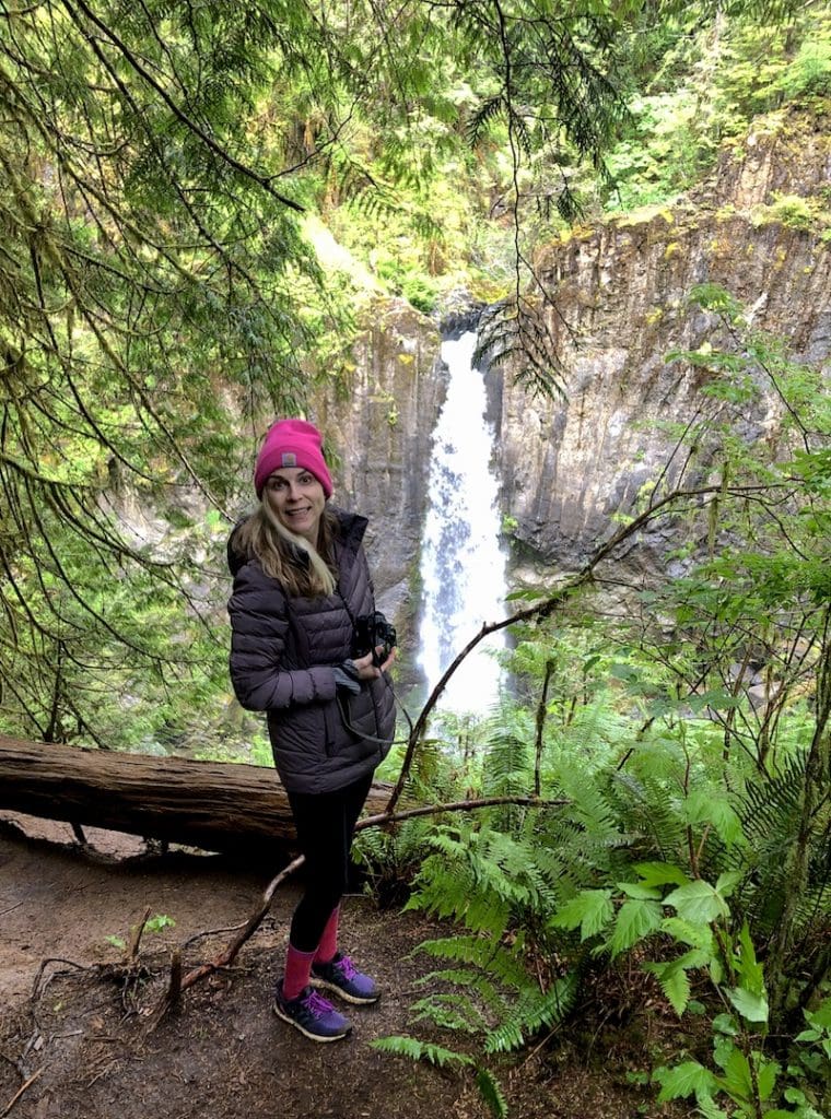 Hike to this waterfall and suspension bridge near the Oregon Coast. Drift Creek Falls is one of the most famous suspension bridges in the Pacific Northwest and a perfect stop on an Oregon road trip. To & Fro Fam