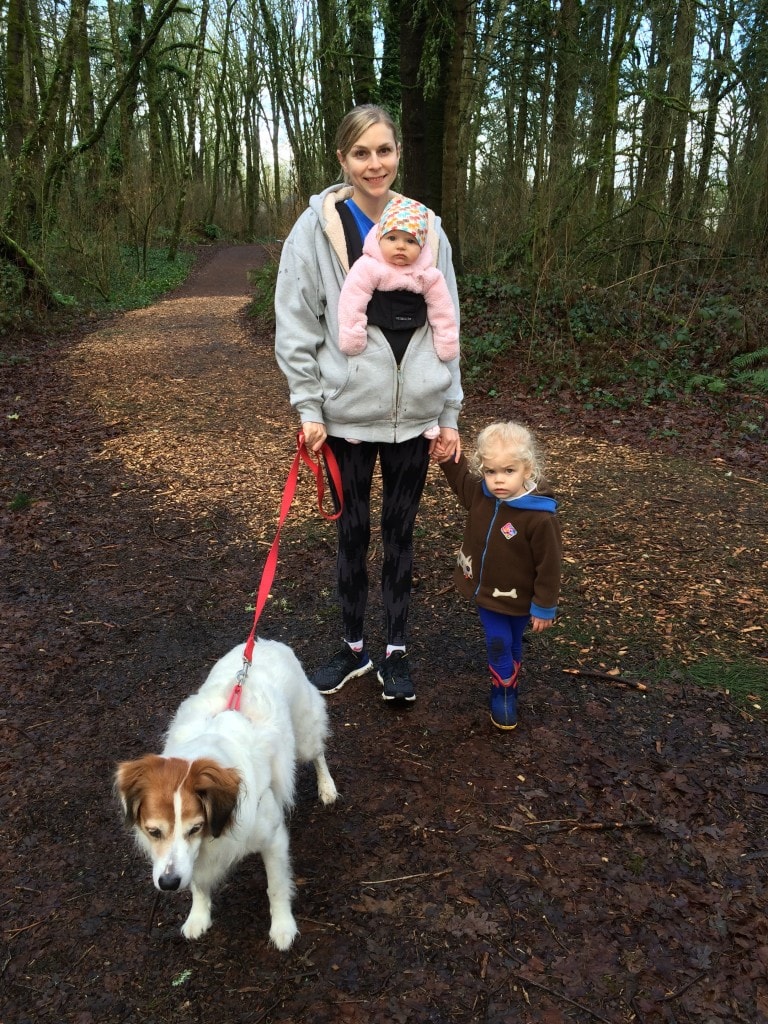 Kid friendly hikes near Portland, Oregon: We love Mary S Young Park in West Linn. Miles of easy trails, plus river access where dogs and kids can play, makes this one of our favorite family friendly hikes near PDX. To & Fro Fam