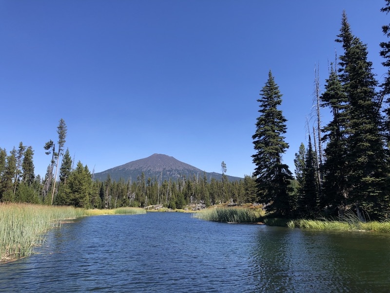Exploring Hosmer Lake is one of my favorite things to do in Bend, Oregon. This little lake on the Cascade Lakes Scenic Byway is paradise for SUP, canoes, kayaking and dispersed camping. The fishing here is catch and release—the trout are huge! Definitely a great stop for outdoors lovers in Central Oregon. To & Fro Fam
