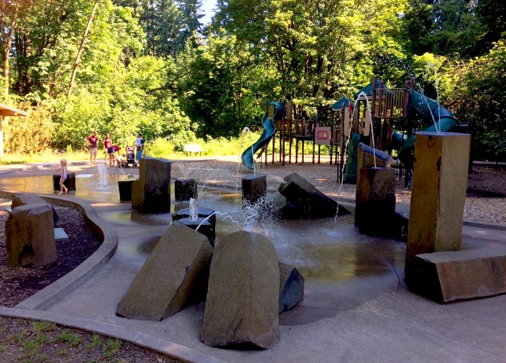 Portland, Oregon things to do with kids in the summer: Explore the area's parks and splash pads! These 12 amazing parks in West Linn, OR are just a few minutes' drive from PDX and are rarely crowded. Have fun on these playgrounds, beaches, splash pads and more! To & Fro Fam