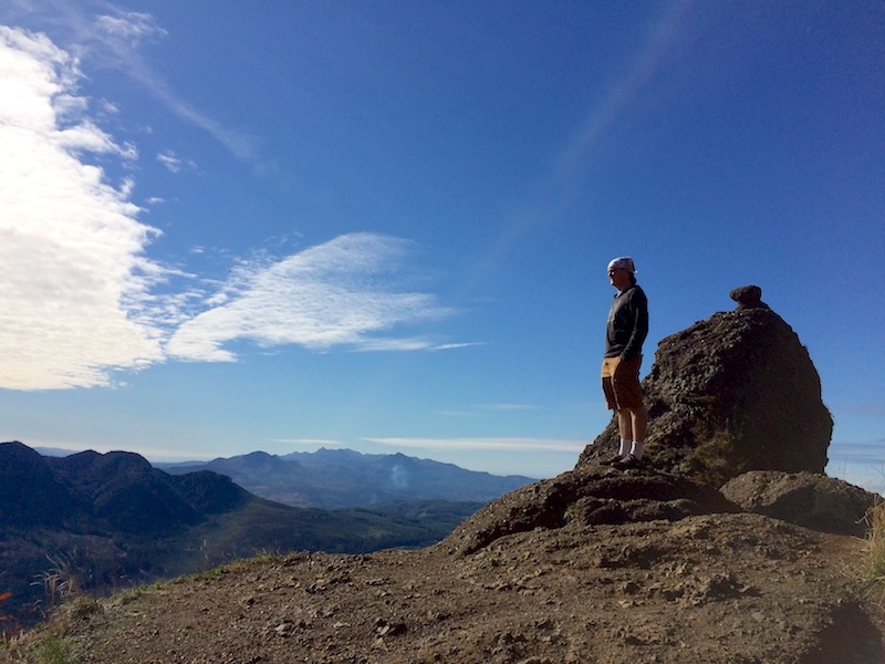 Saddle Mountain is a strenuous, steep hike near the Oregon Coast. From the summit, take in views of the Pacific Ocean as well as Mt. St. Helens and other mountains. This popular hike in Oregon is near Astoria and Seaside, OR and is 1.5 hours from Portland. To & Fro Fam