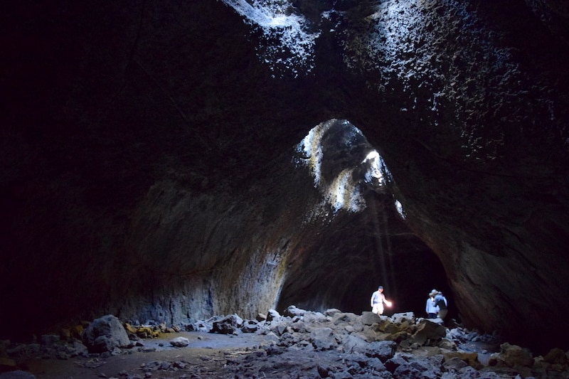 Central Oregon Bucket List destination: Skylight Cave is one of the most stunning places in the state, near Sisters, OR. This Oregon cave is off the beaten path but worth the trip. Whether you're going on an Oregon road trip or just want a unique thing to do in Oregon, check out Skylight Cave! To & Fro Fam