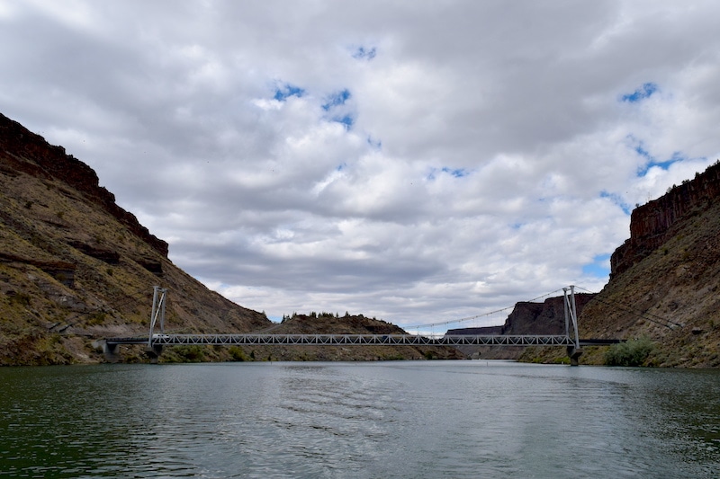 Scenic Lake Billy Chinook, Oregon. Cove Palisades State Park. To & Fro Fam