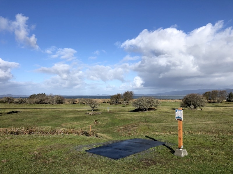 Ft Stevens Disc Golf Course near Hammond and Warrenton, Oregon: One of the most fun things to do on the Oregon Coast! Check out this epic 18-hole course. To & Fro Fam