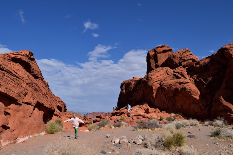 Things to do in Las Vegas with Kids: Explore Valley of Fire State Park! An easy hour drive from the Strip, your kids can climb boulders, take family-friendly hikes and even see petroglyphs. Read for all the details to make the most of your trip to Valley of Fire! To & Fro Fam 