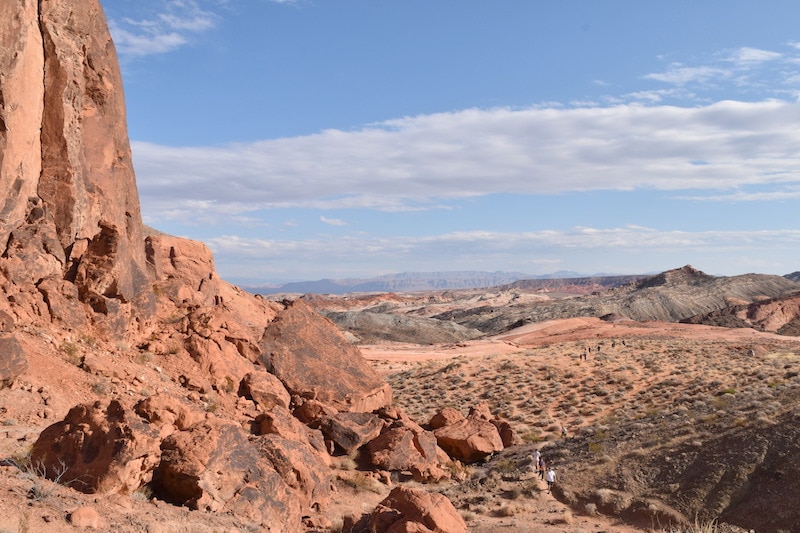 Valley of Fire hikes: Fire Wave Trail near Las Vegas is one of the most memorable hikes you'll do in Nevada. To & Fro Fam