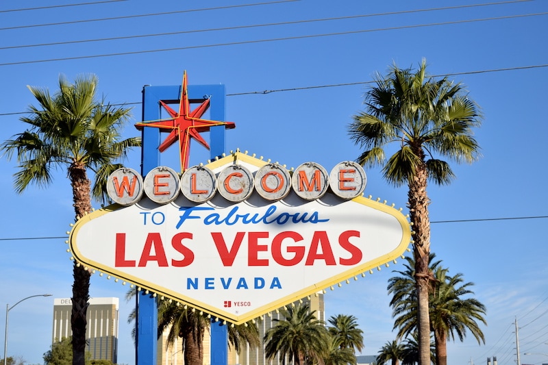 Things for kids to do in Las Vegas / To & Fro Fam
